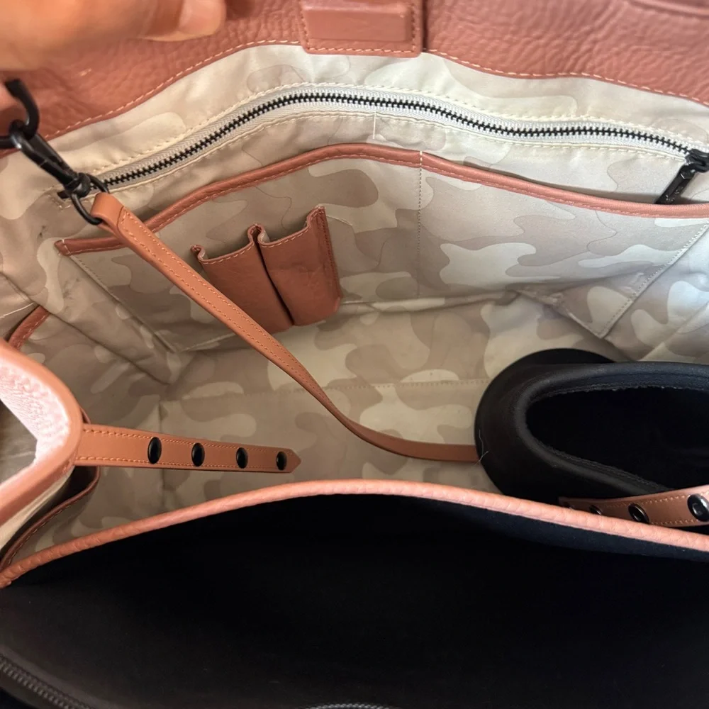 DAGNE DOVER | Large Allyn Tote Leather, Warm Dust